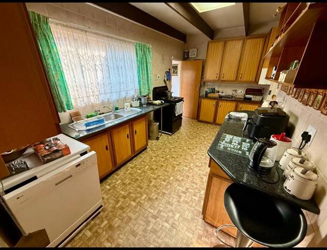 3 BEDROOM HOUSE FOR SALE IN WIERDA PARK